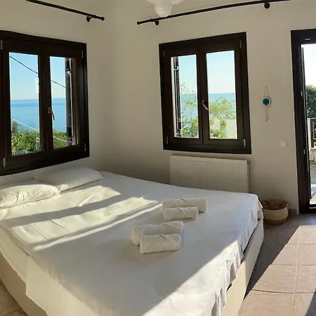 Just Renovated Seaside 80 Meters From The Sea * Agios Ioannis (Thessaly)