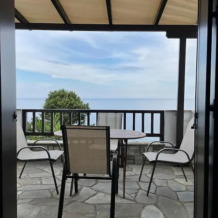 Apartment Just Renovated Seaside 80 Meters From The Sea