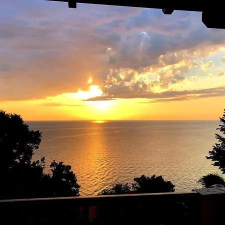 Apartment Just Renovated Seaside 80 Meters From The Sea *