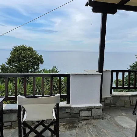 Just Renovated Seaside 80 Meters From The Sea Apartment *