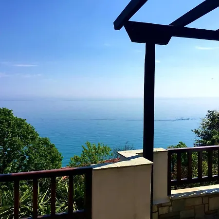 Just Renovated Seaside 80 Meters From The Sea